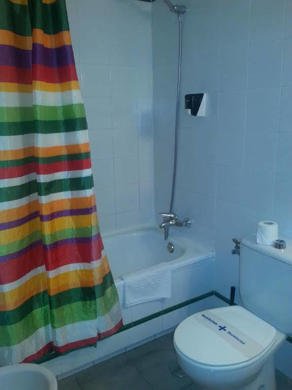 Hostal Tilos Málaga Exterior foto